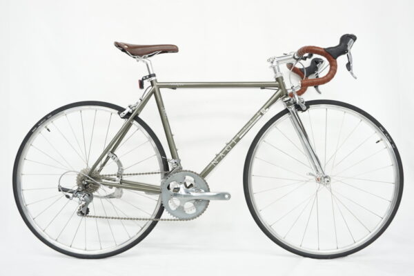 3721060800022-1.jpg スポーツ自転車買取