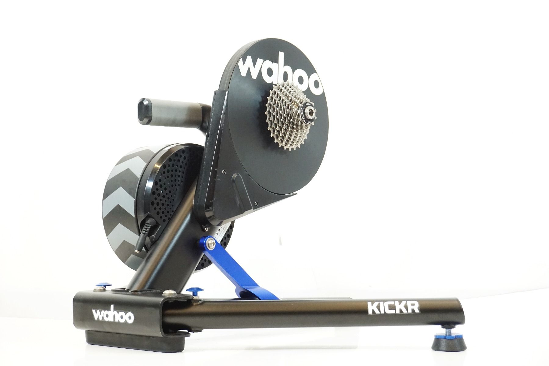 WAHOO 「ワフー」KICKR WF113 スマートトレーナー | 自転車を高く売る 