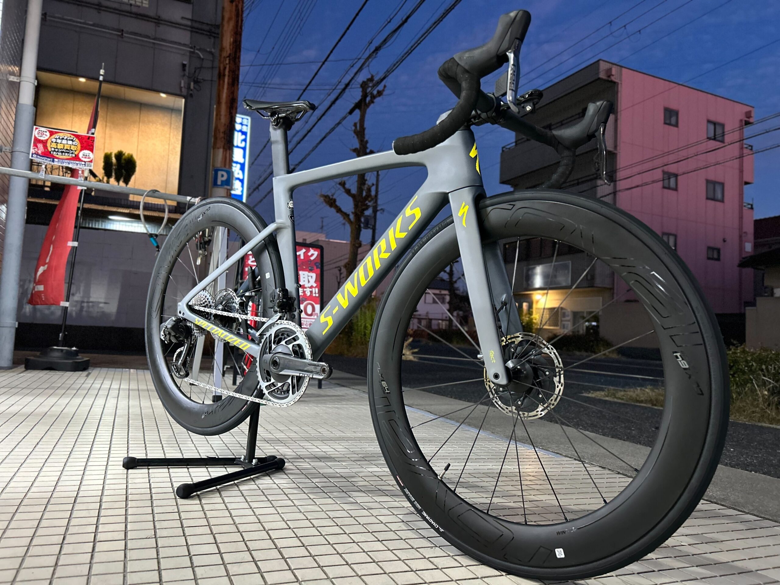 S-WORKS VENGE DISC 完成車 - 自転車