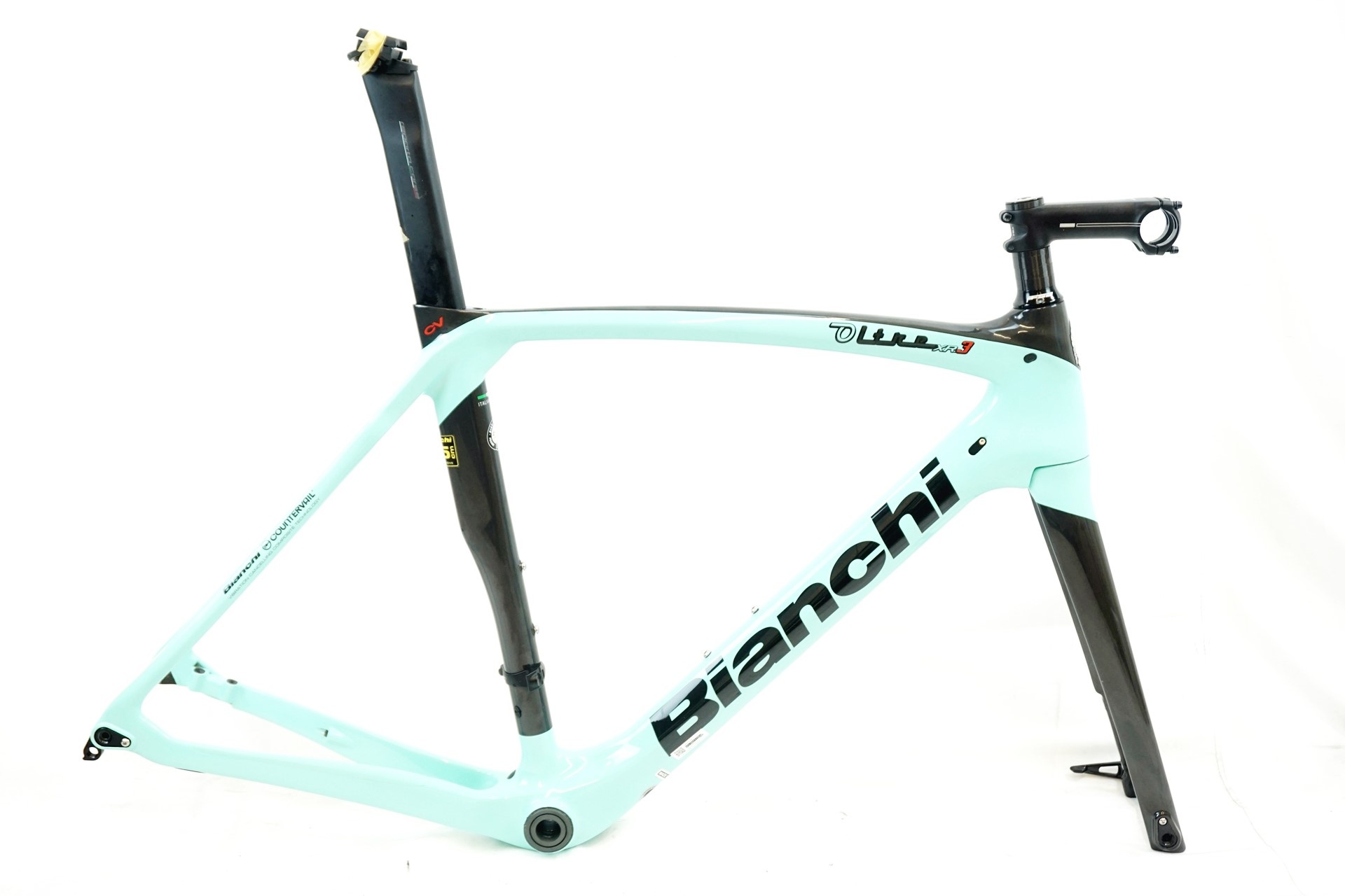 BIANCHI 「ビアンキ」 OLTRE XR3 DISC 2021年モデル フレームセット / 有明店 | フレームセット買取実績 |  ロードバイクなどスポーツ自転車買取専門のバイチャリ