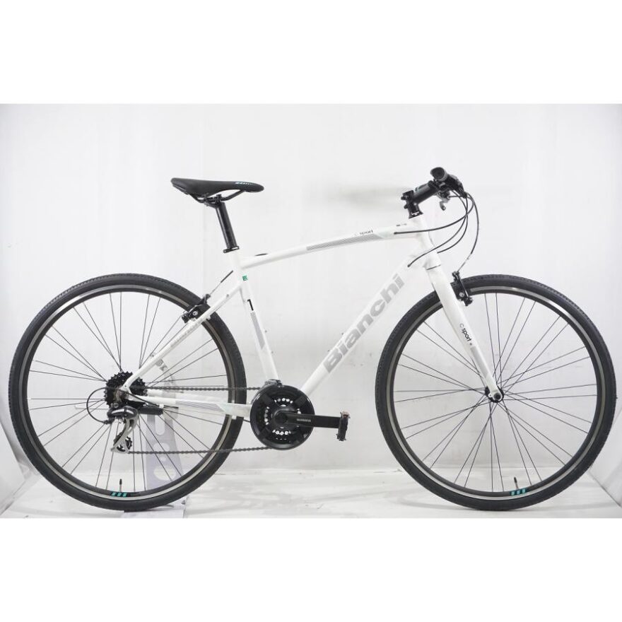 早割り【美品】ビアンキ　クロスバイク　c sport 1 2020　付属品付き 自転車本体