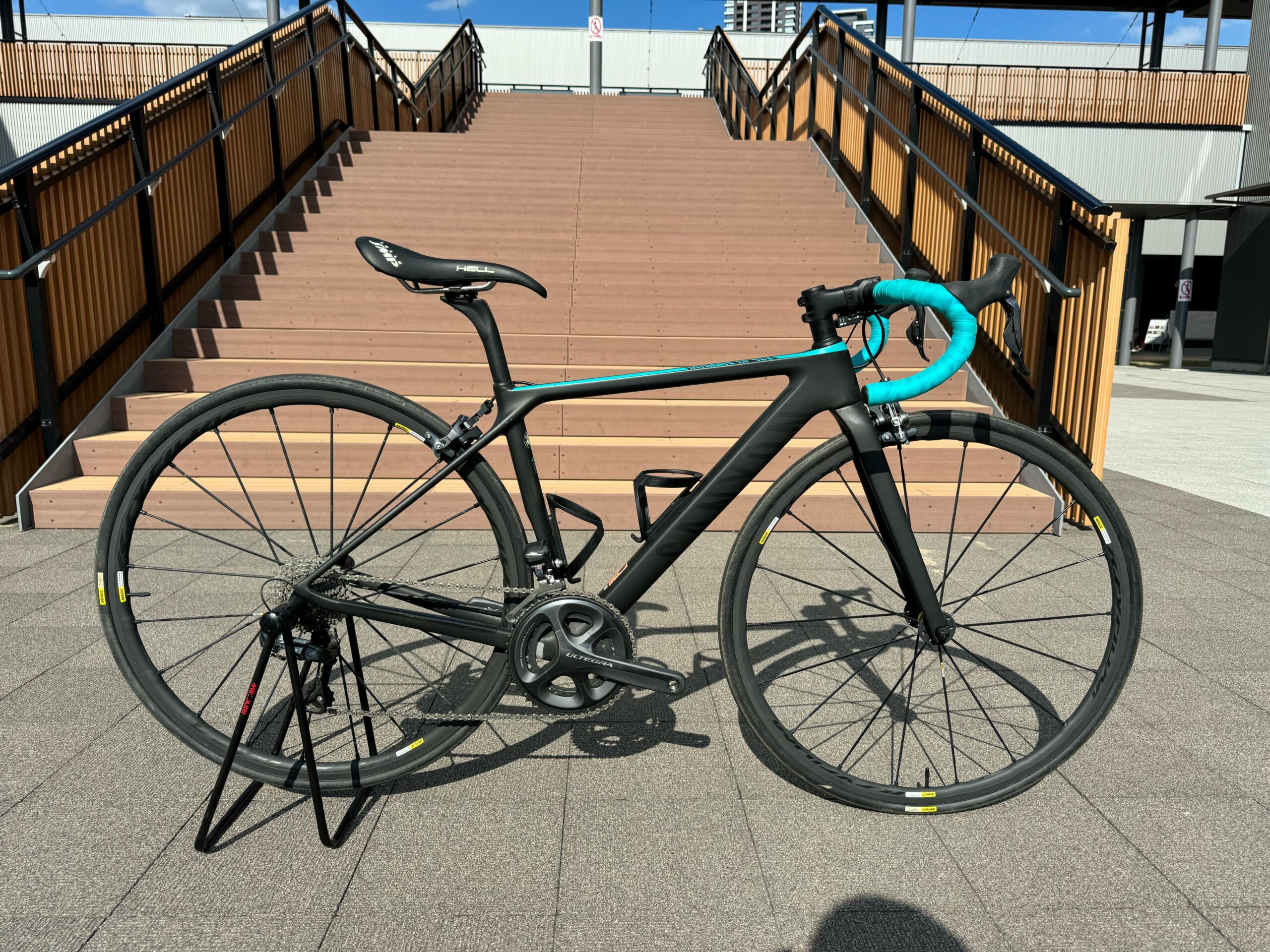 福岡店店舗情報】アンダー6.8㎏の超軽量バイクが入荷！CANYON ULTIMATE CF SLX | ロードバイク などスポーツ自転車買取専門のバイチャリ