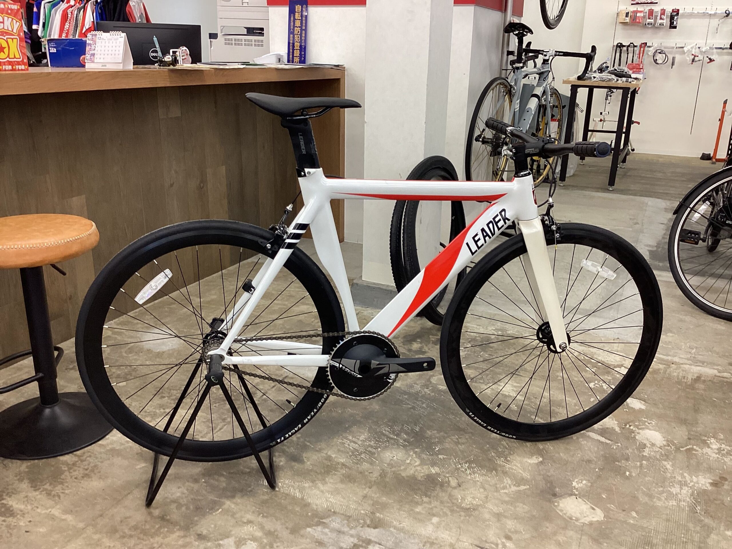 浜松店入荷情報】 仮面ライダー × LEADER サイクロン号 ピストバイク