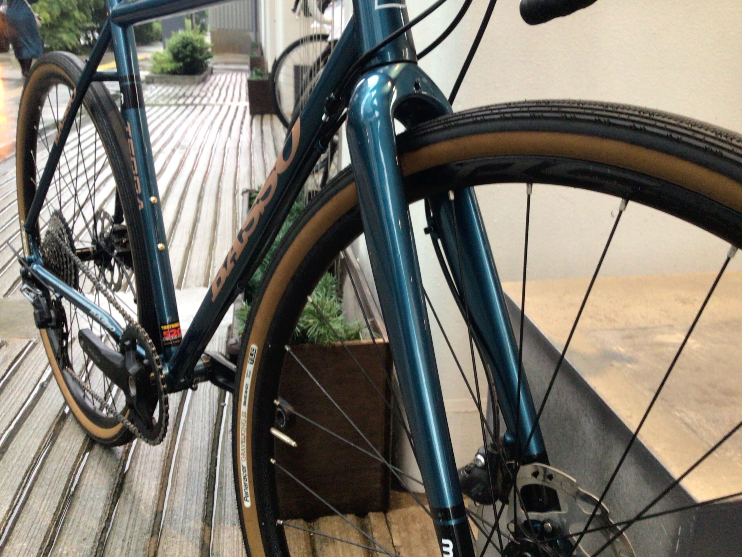 AKIBA店在庫情報】グラベルバイクのご紹介です | ロードバイクなど