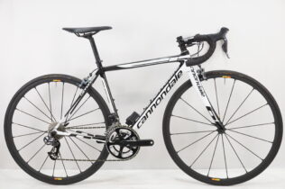激安69500円 引取りの時渡してくださいCannondale ロードバイク 引取りの時渡してくださいCannondale ロードバイク