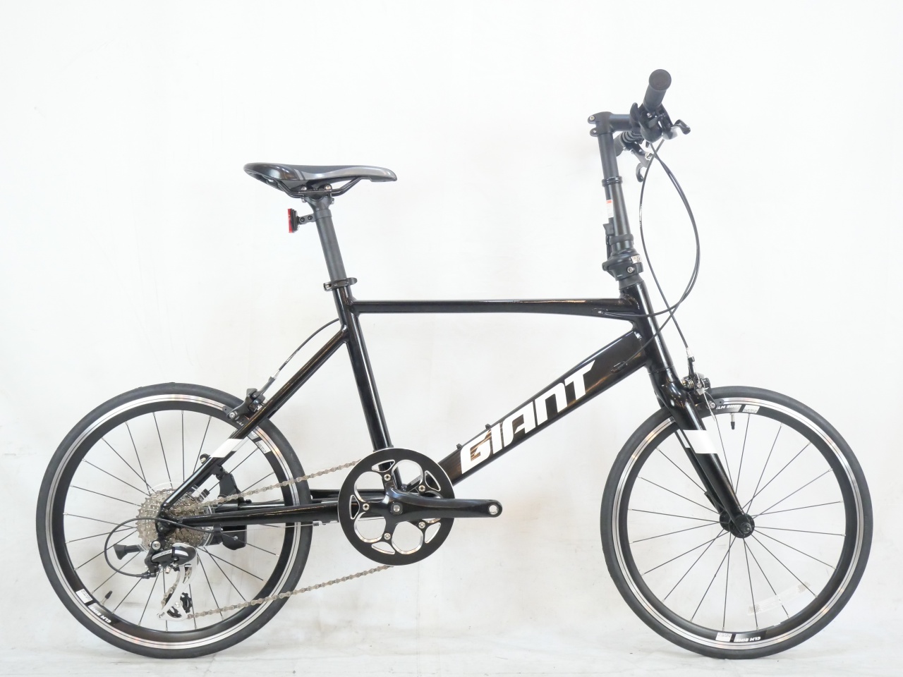 GIANT IDIOM 20インチ ジャイアント　ミニベロ　サイズM 20インチ小径車 IDIOM（イディオム）のご紹介♪ ｜ ジャイアントストア福岡