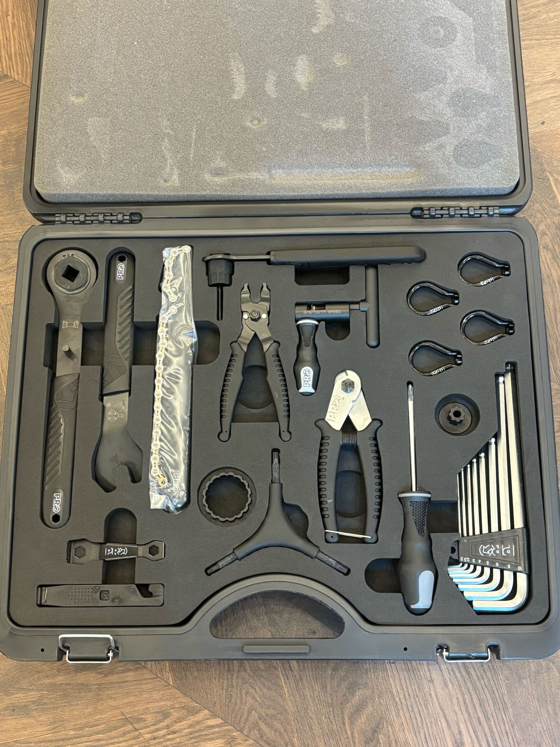 浦和ベース 在庫情報】SHIMANO PRO ADVANCED TOOL BOX | ロードバイク 