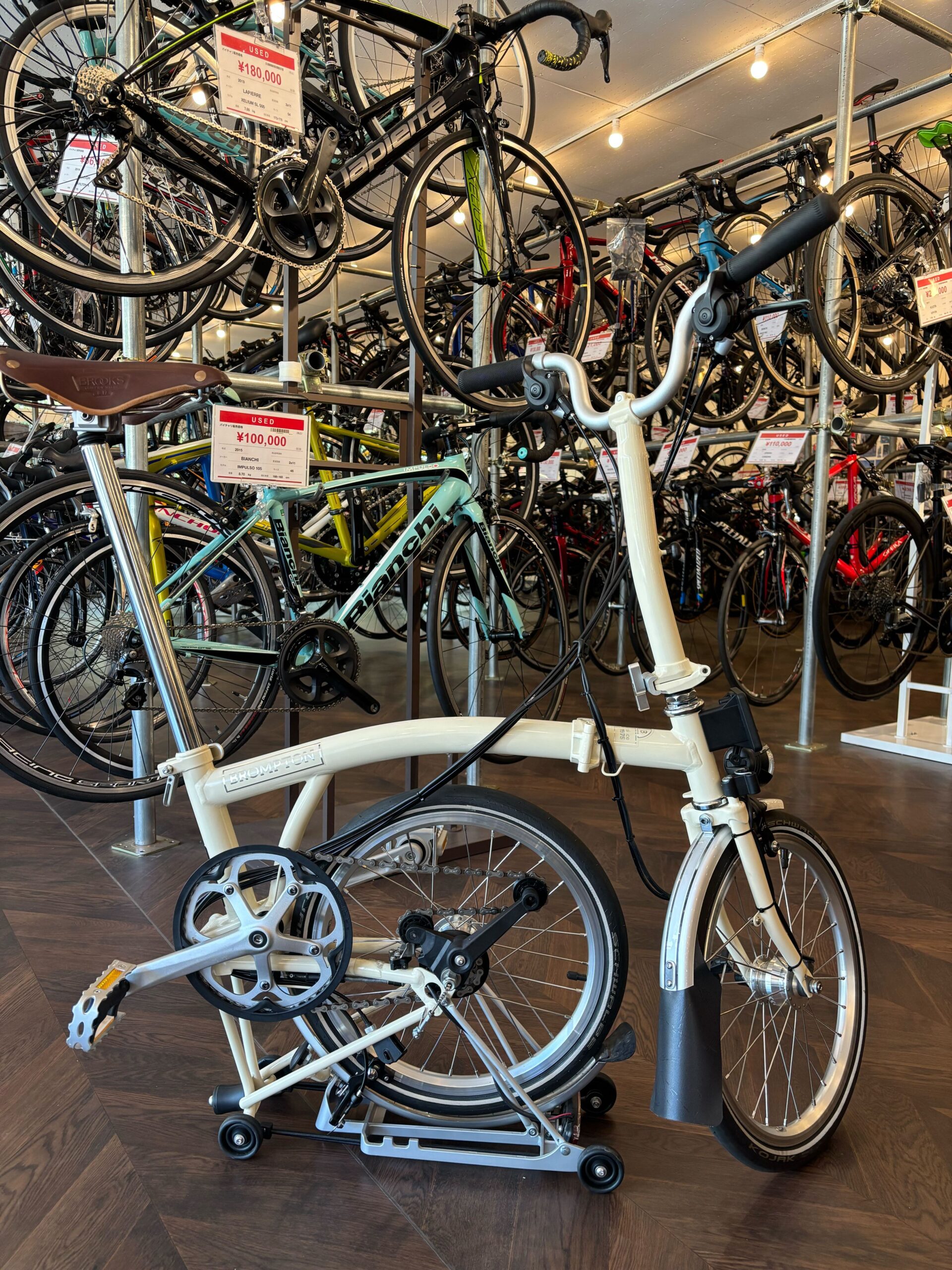 【引き取り限定】ブロンズ円形プランター 高さ55cm 東京都 浦和ベース買取実績】Brompton 「ブロンプトン」Classic Edition