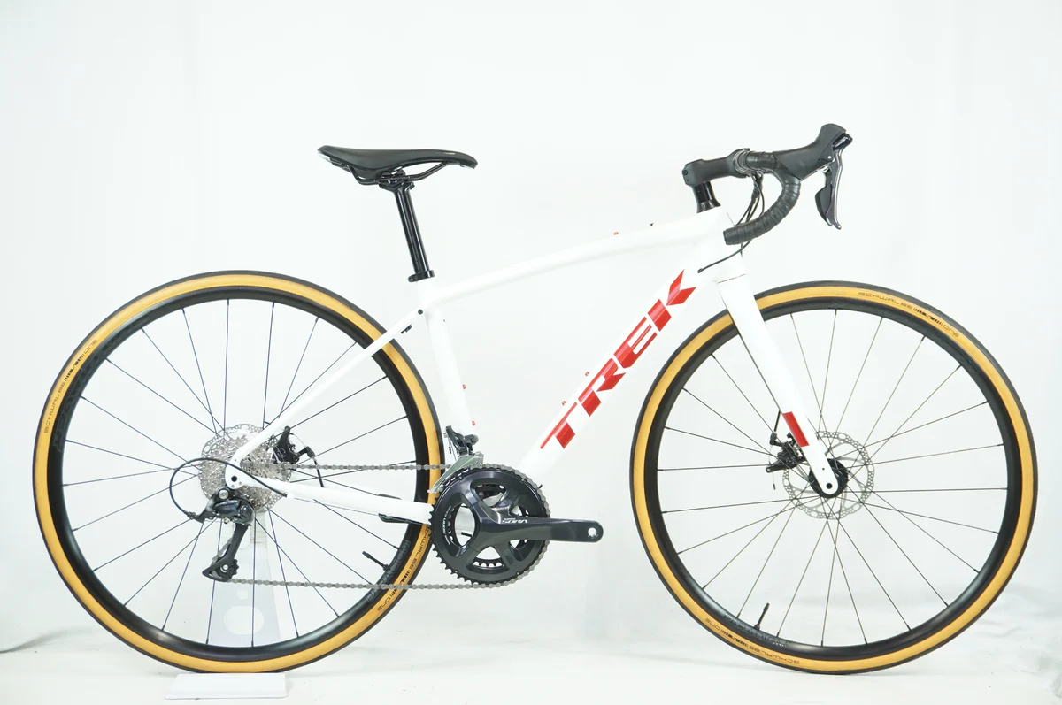 TREK 「トレック」 DOMANE AL3 2021-2022年モデル ロードバイク