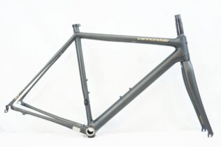 DSC05309 スポーツ自転車買取