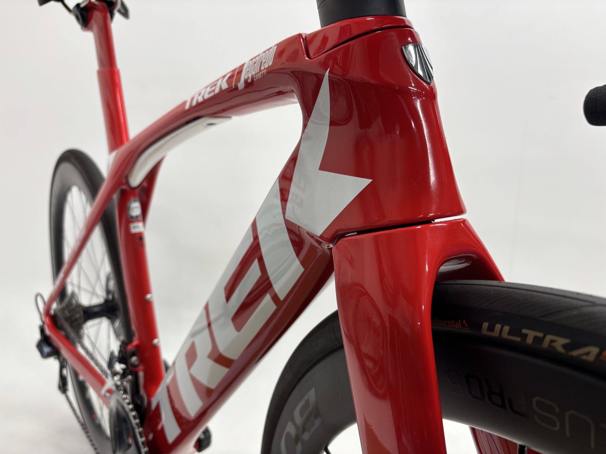 TREK（トレック） MADONE SLR6 DISC（マドン エスエルアールシックスディスク） 2019 買取