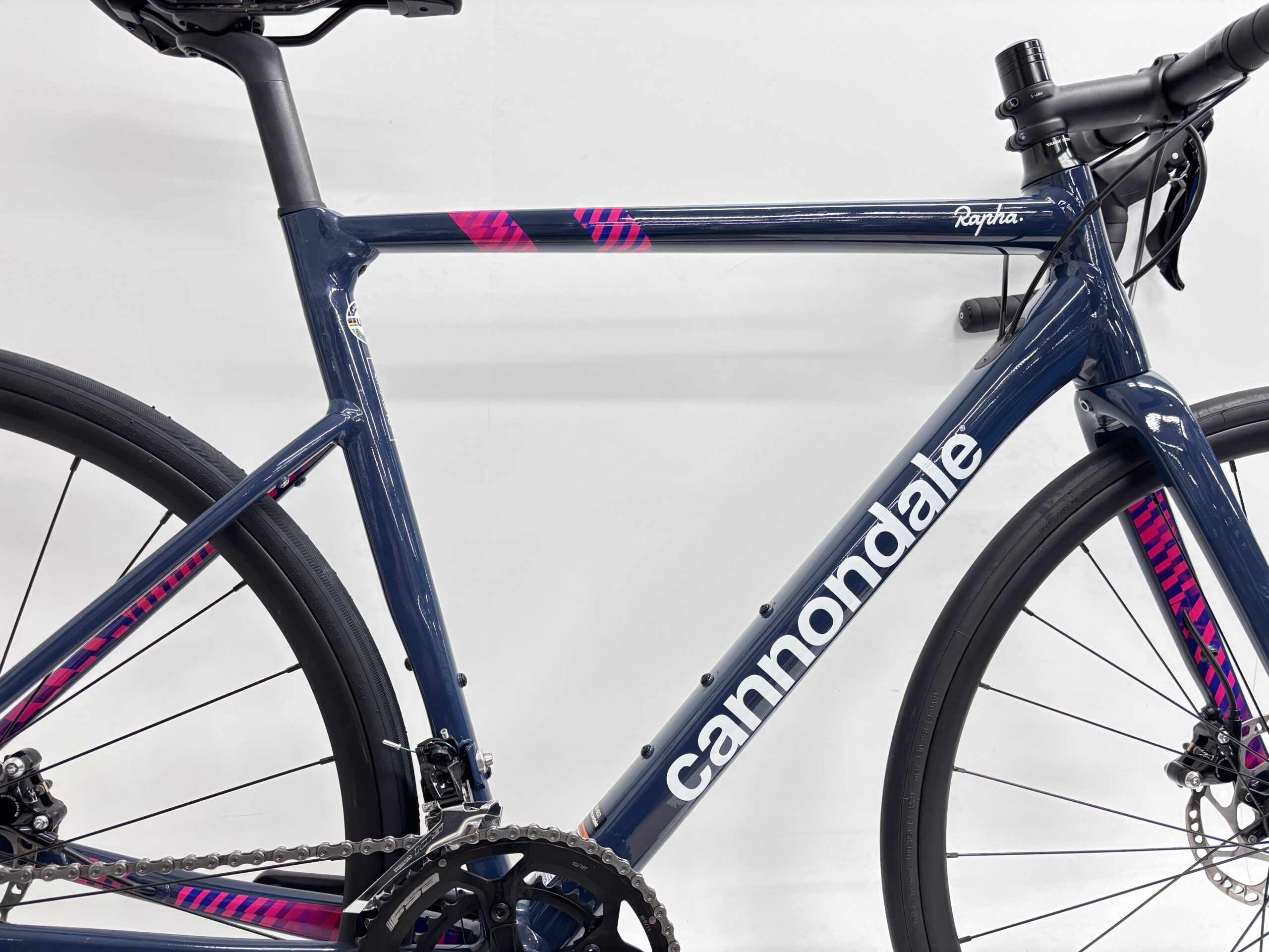 CANNONDALE(キャノンデール) CAAD13 DISC 105(キャドサーティンディスク) 2021 買取